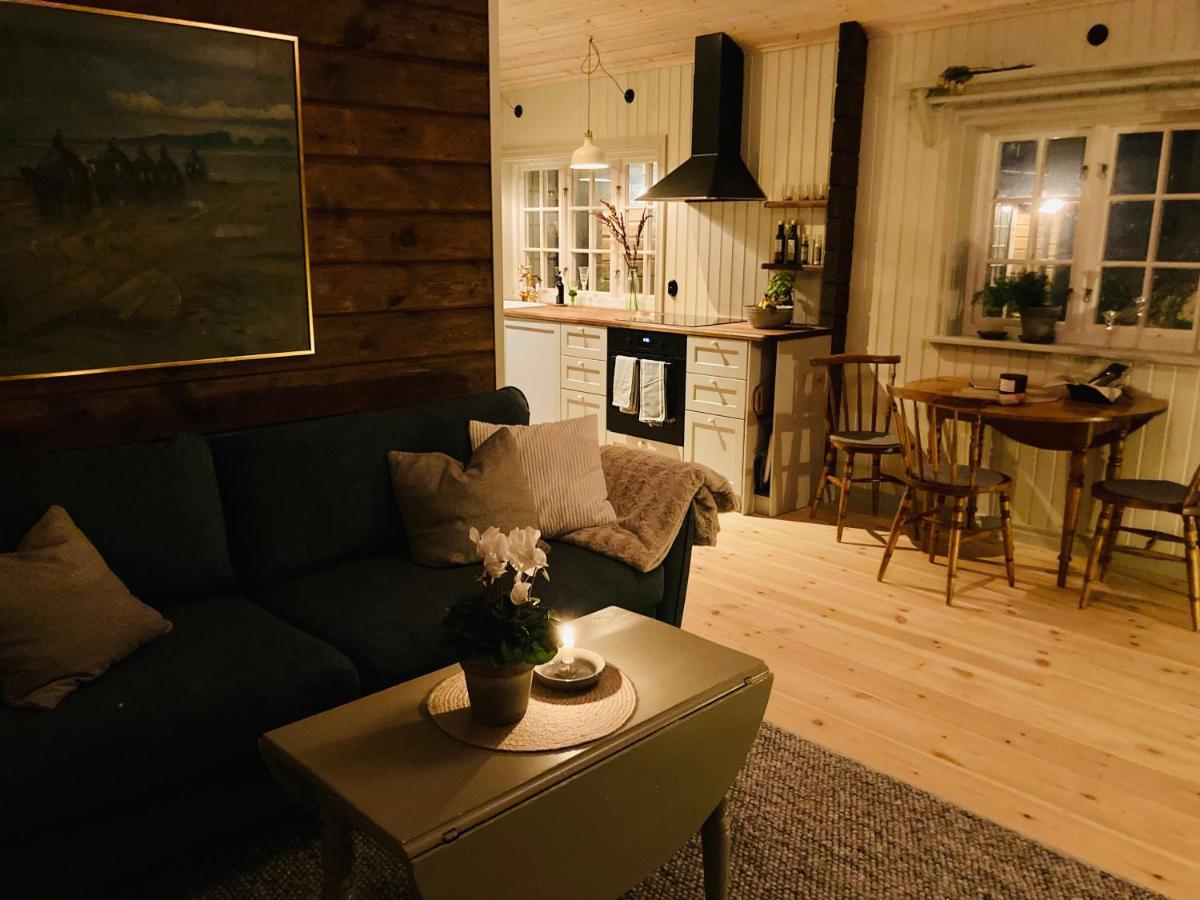 Sjoestugan Vallersvik Frillesås Kültér fotó